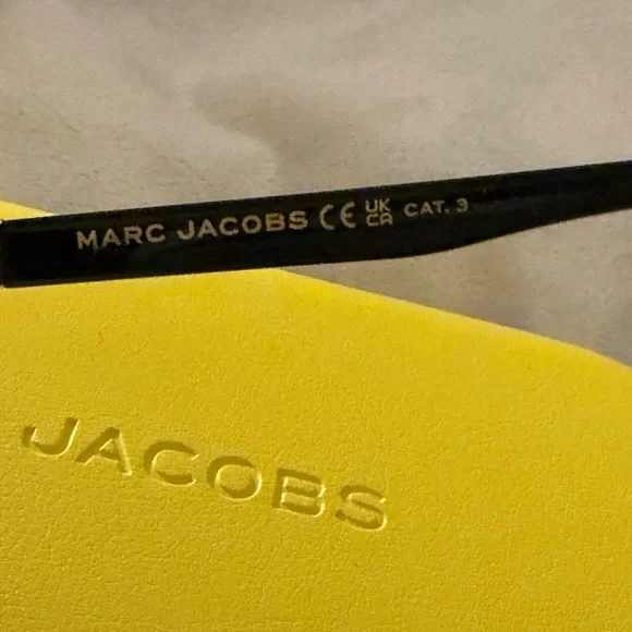 Marc Jacobs Gold Frame Men’s Aviator Sunglasses - Picture 7 of 7